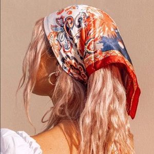 Meet your Posher, Evelina